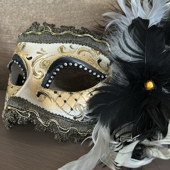 Gala Mask - Made in Italy - Picture 2 of 3